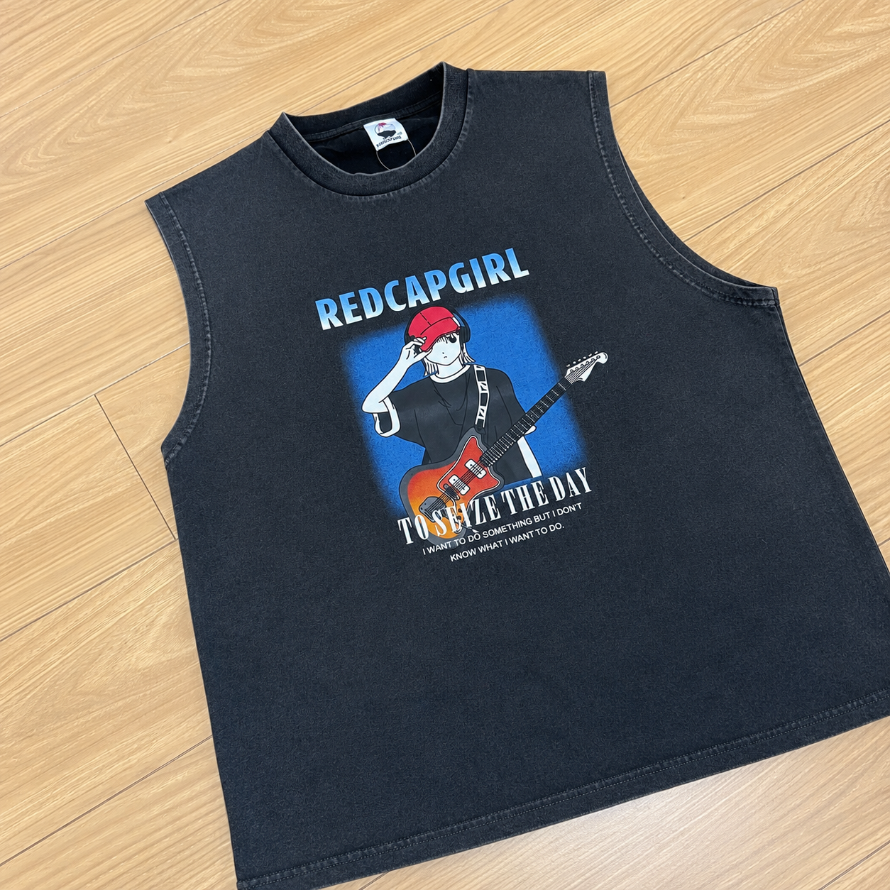 【2026夏物新作】RED CAP GIRL スノーウォッシュ加工 ノースリーブ（ギター柄）