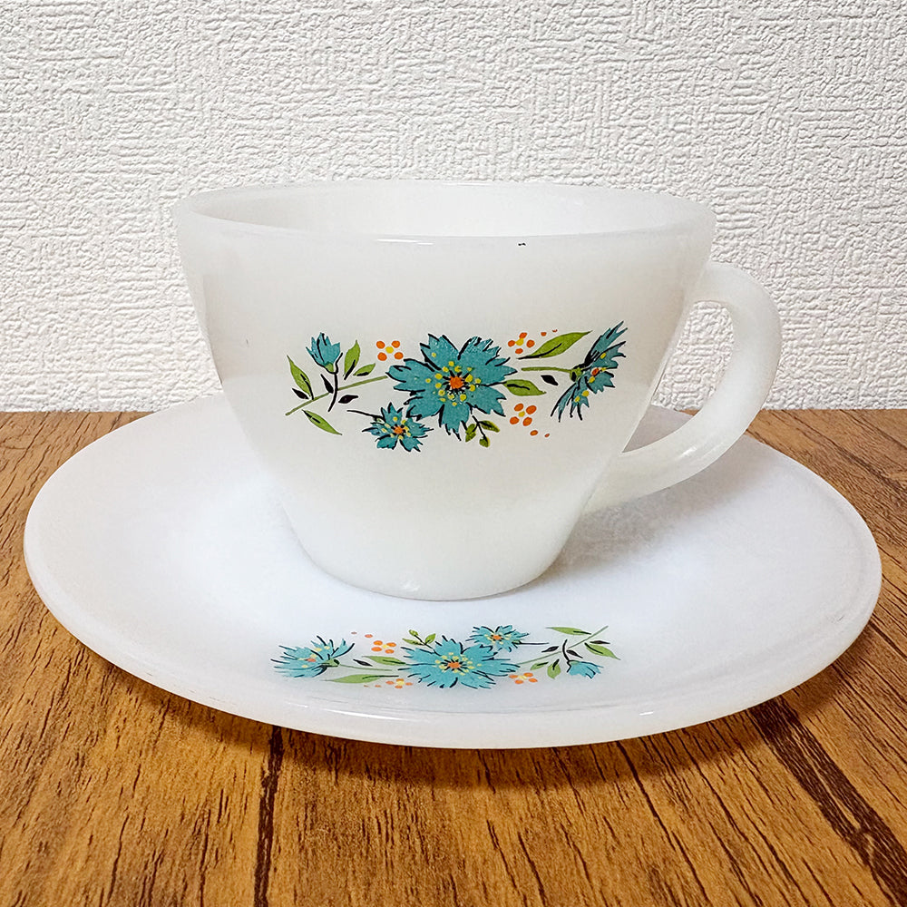 【中古】ファイヤーキング　FireKing　フォーゲットミーノット（Forget Me Not / 勿忘草・ワスレナグサ） カップ＆ソーサー（C&S）