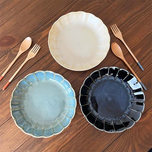 【美濃焼】Vintageシリーズ　7.0深皿　22cm　全３色　カレー皿　パスタ皿　和食器　陶器　洋食器　日本製　テーブルウェア　皿　フラワー　ヴィンテージ　レンジ可